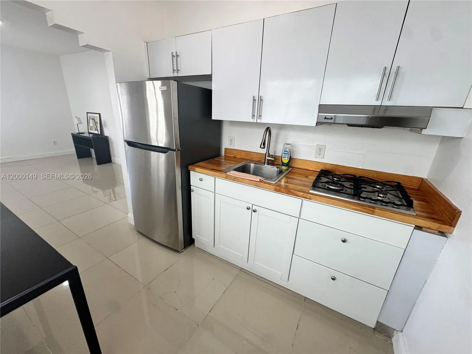 8415 Harding Ave # 9, Miami Beach FL 33141