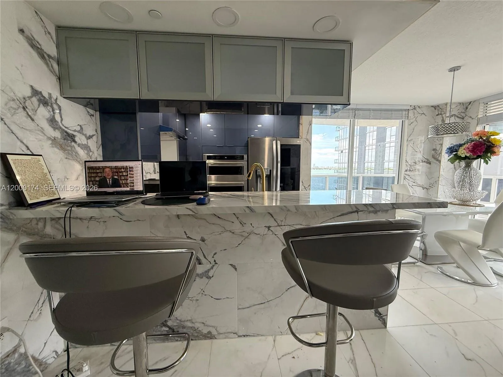 601 NE 23rd St # 903, Miami FL 33137