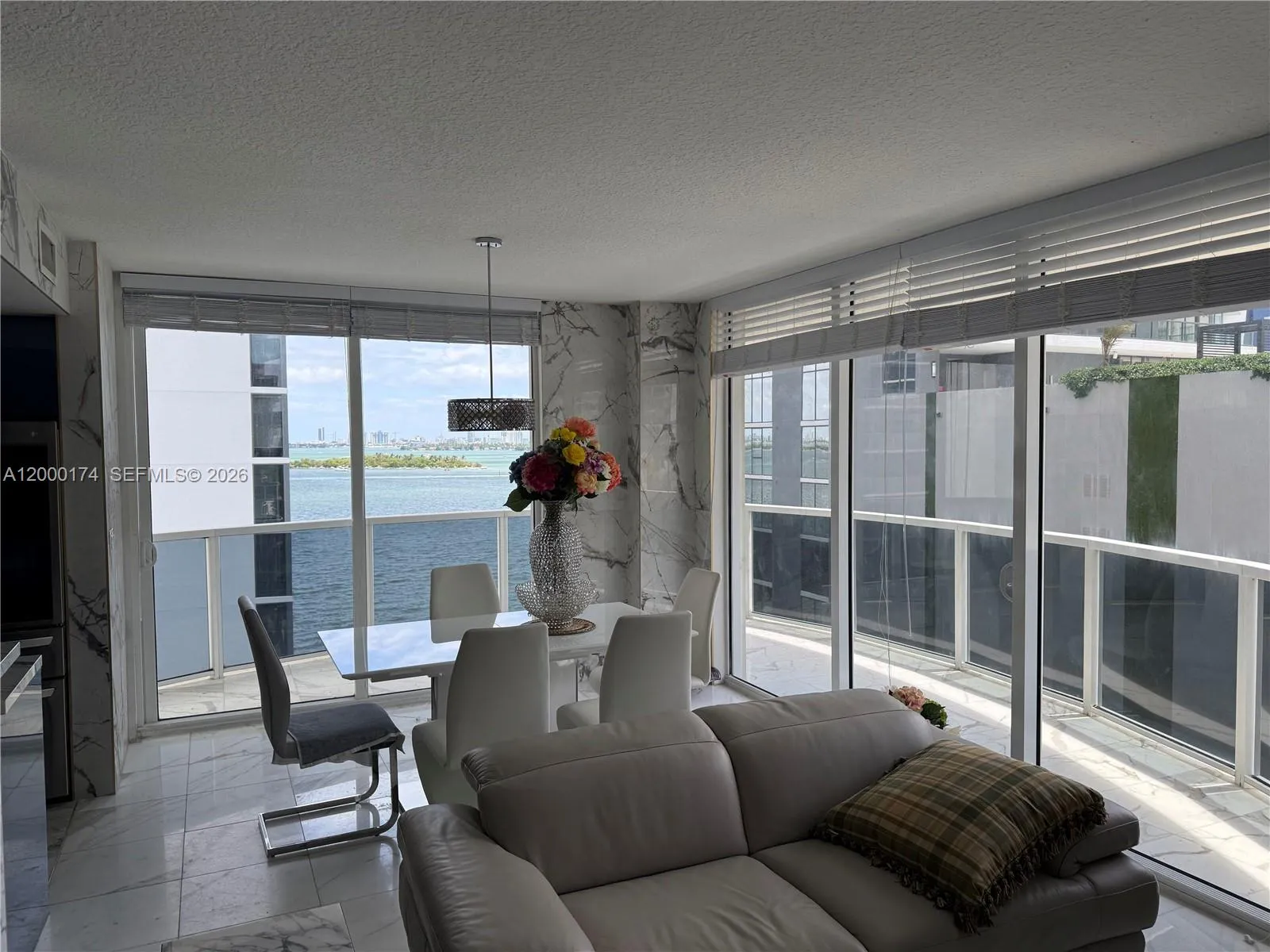 601 NE 23rd St # 903, Miami FL 33137