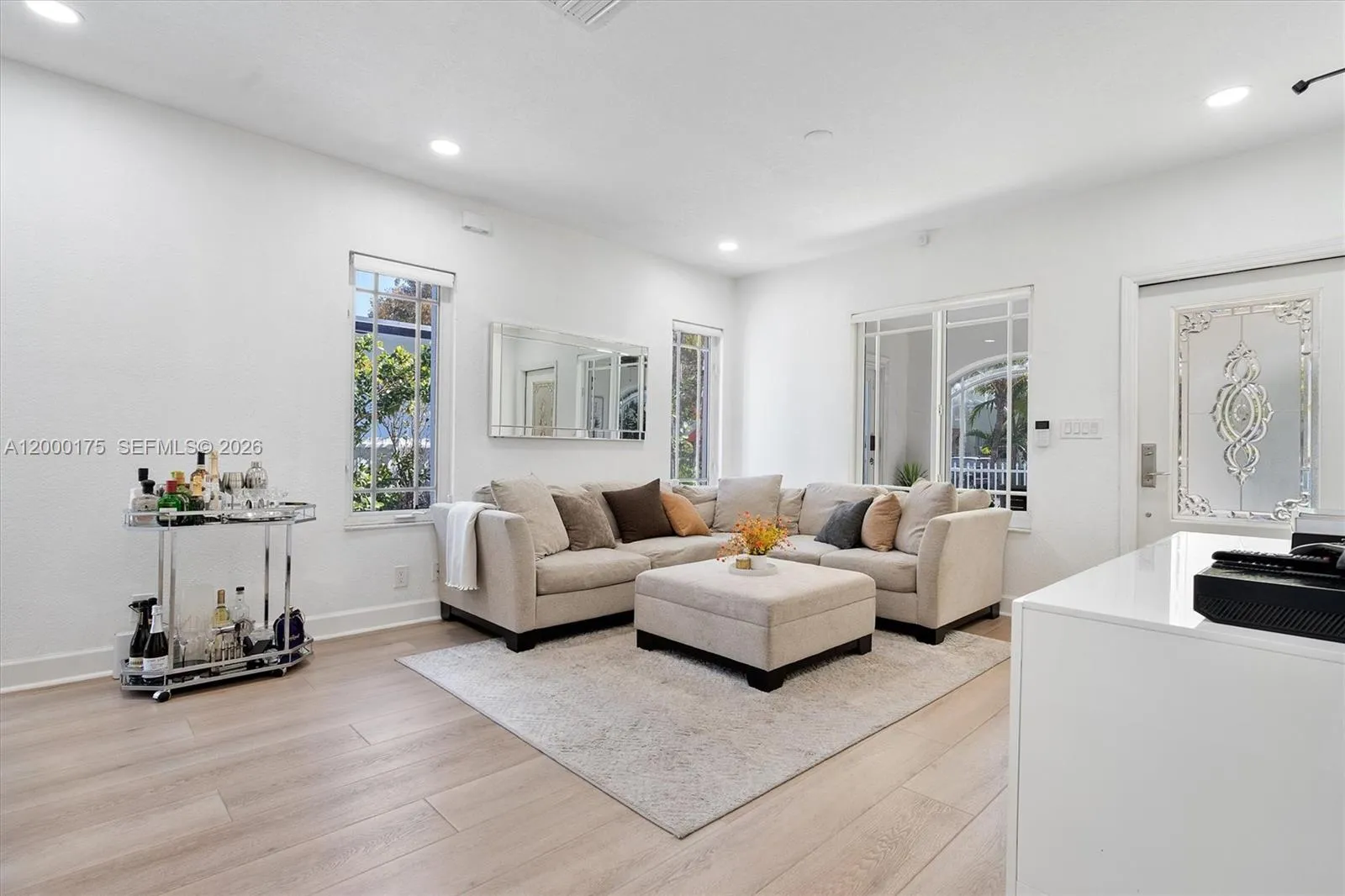 2231 SW 17th St, Miami FL 33145