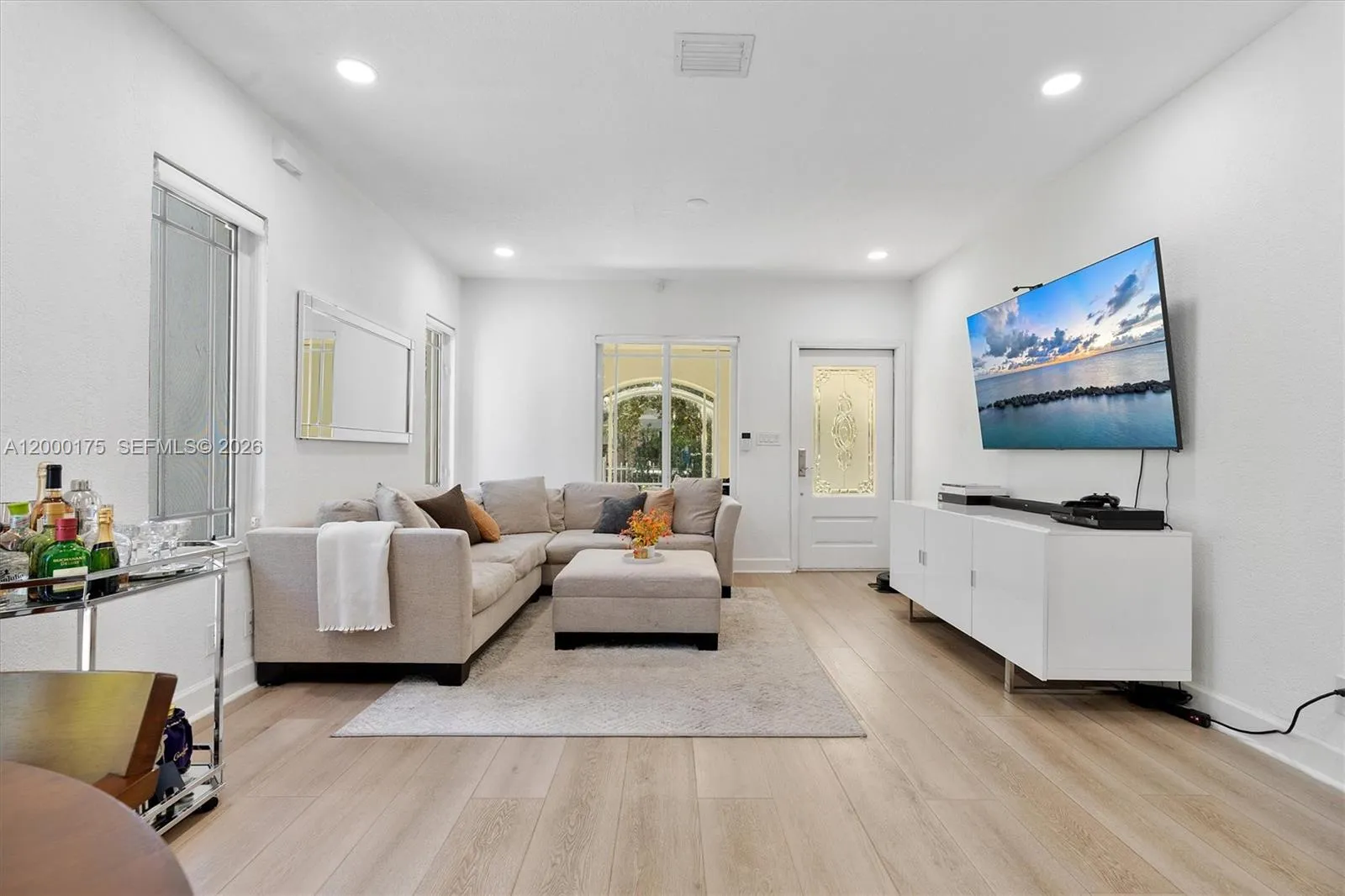 2231 SW 17th St, Miami FL 33145