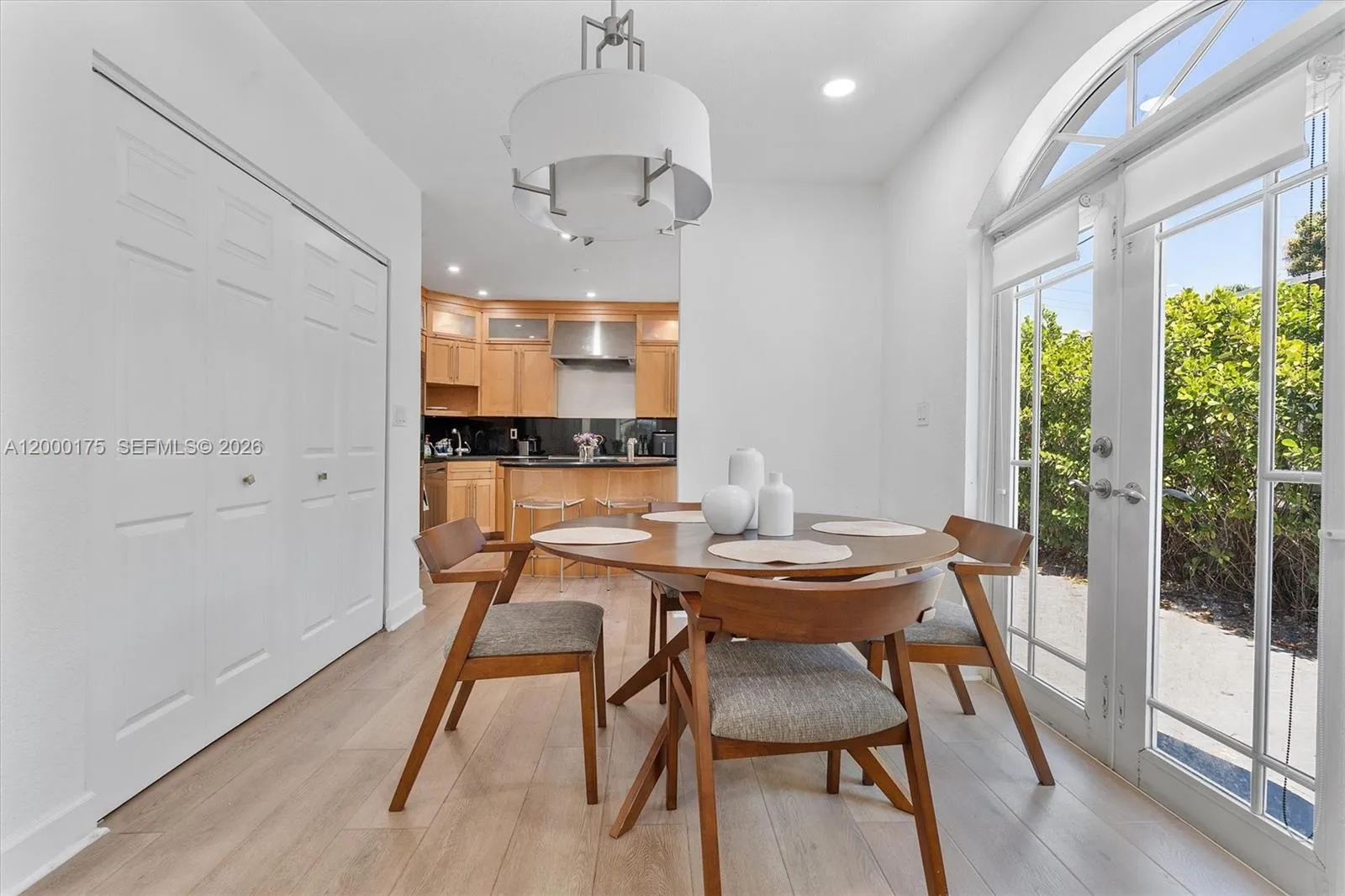 2231 SW 17th St, Miami FL 33145