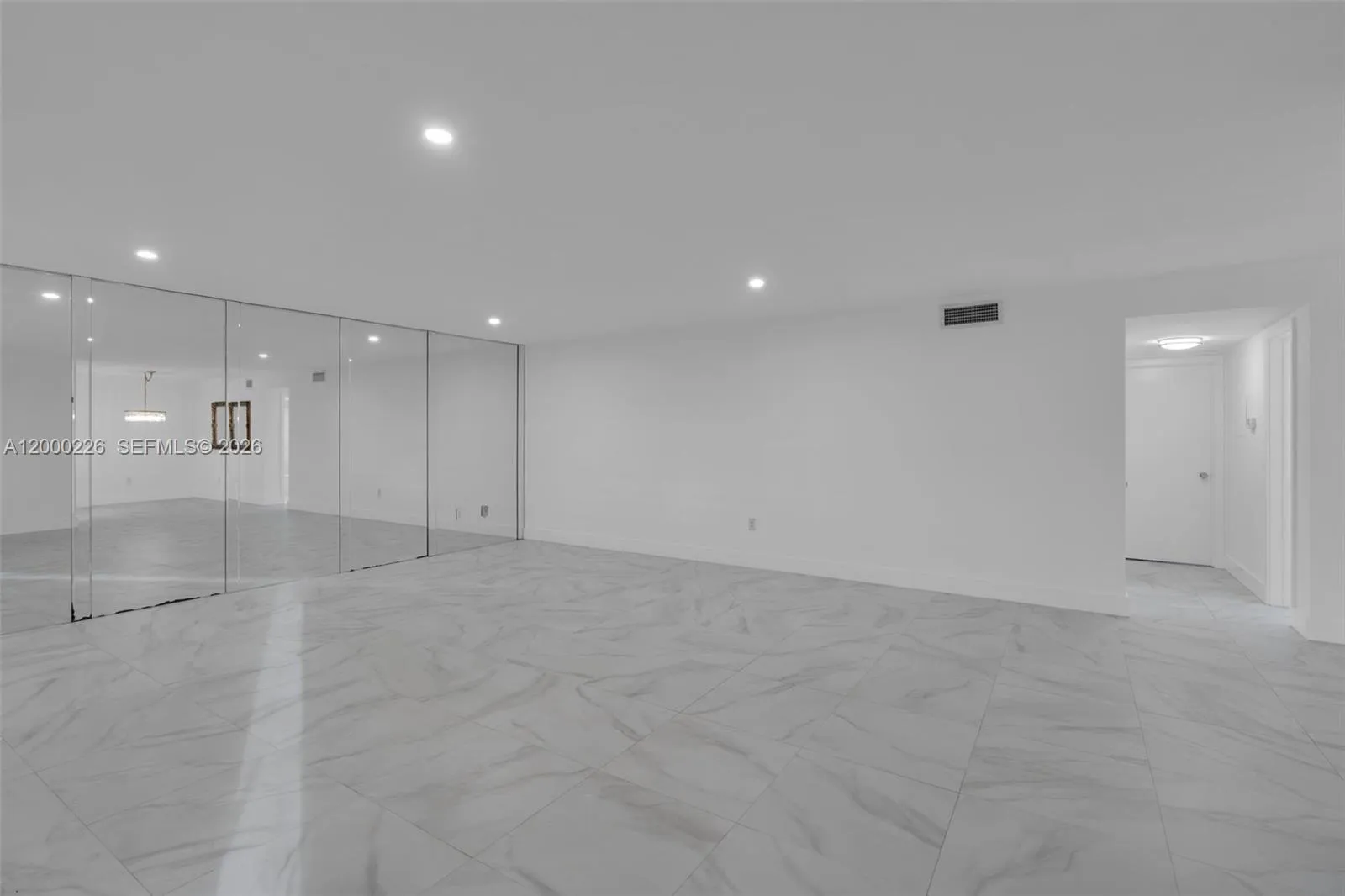 11960 NE 19th Dr # 15, North Miami FL 33181