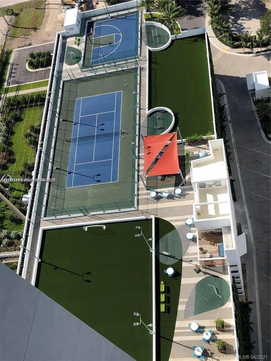 16385 Biscayne Blvd # 3019, North Miami Beach FL 33160