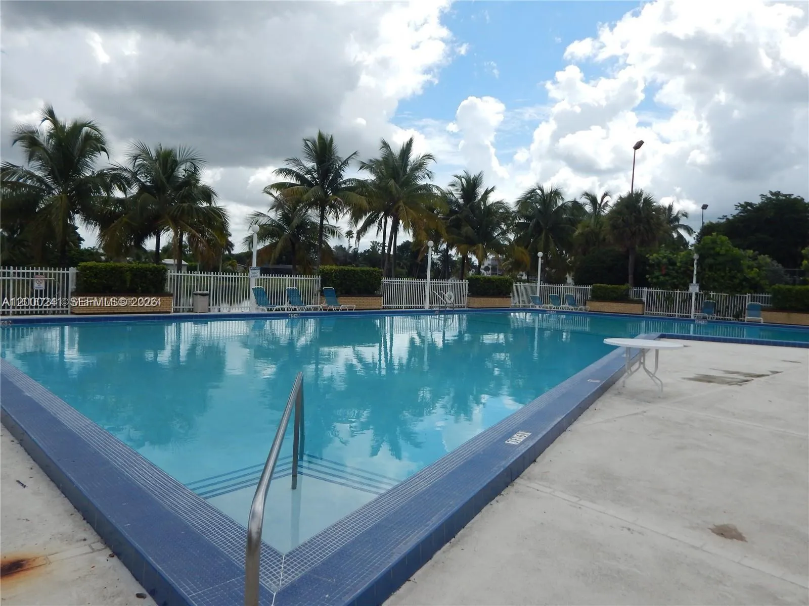 14415 N Kendall Dr # 312G, Miami FL 33186