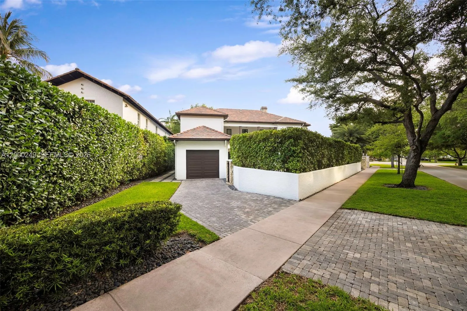 475 Amalfi Ave, Coral Gables FL 33146