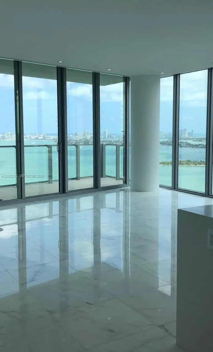 2900 NE 7 AVE # 2907, Miami FL 33137