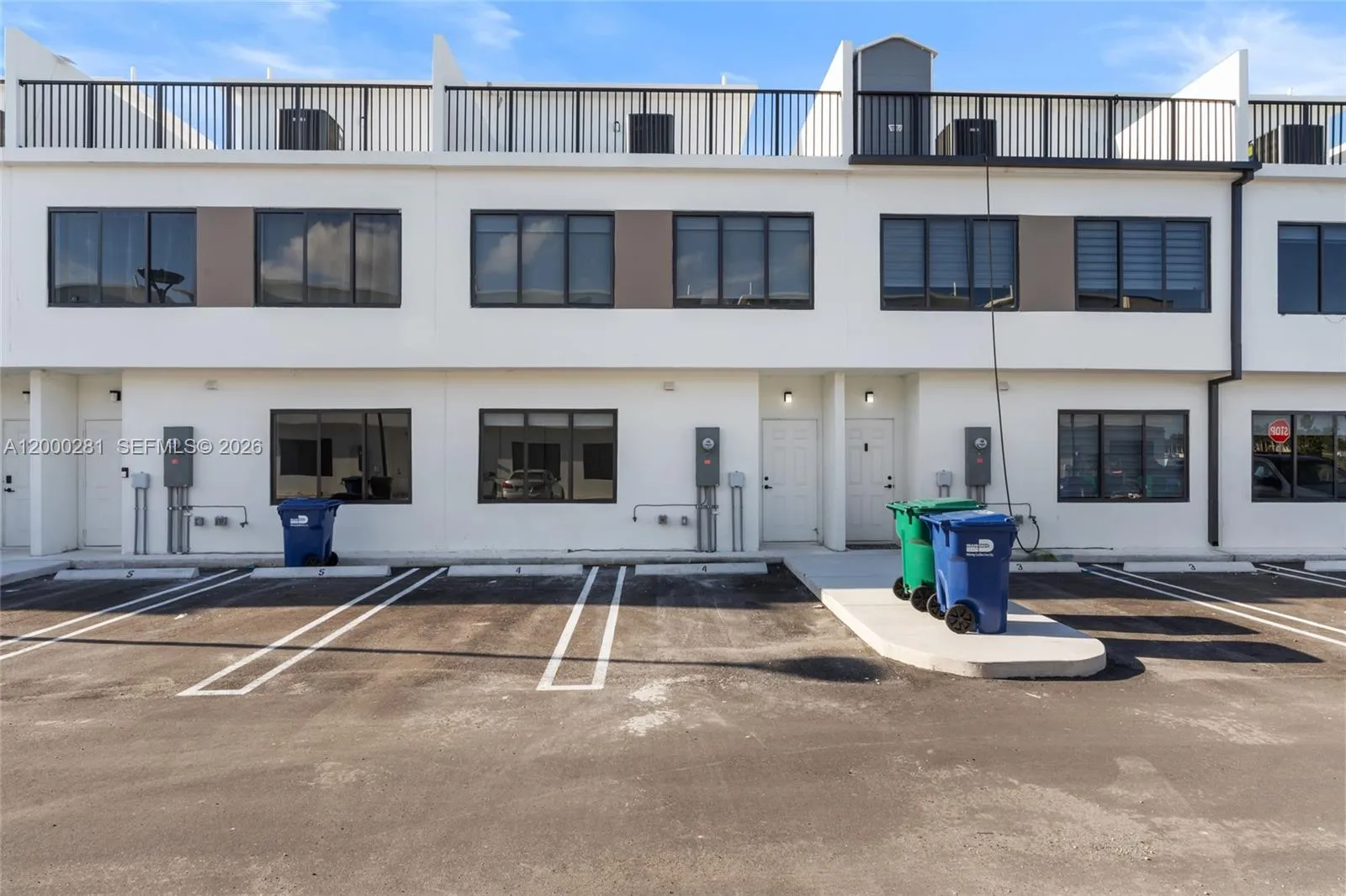 14513 SW 261st St, Homestead FL 33032