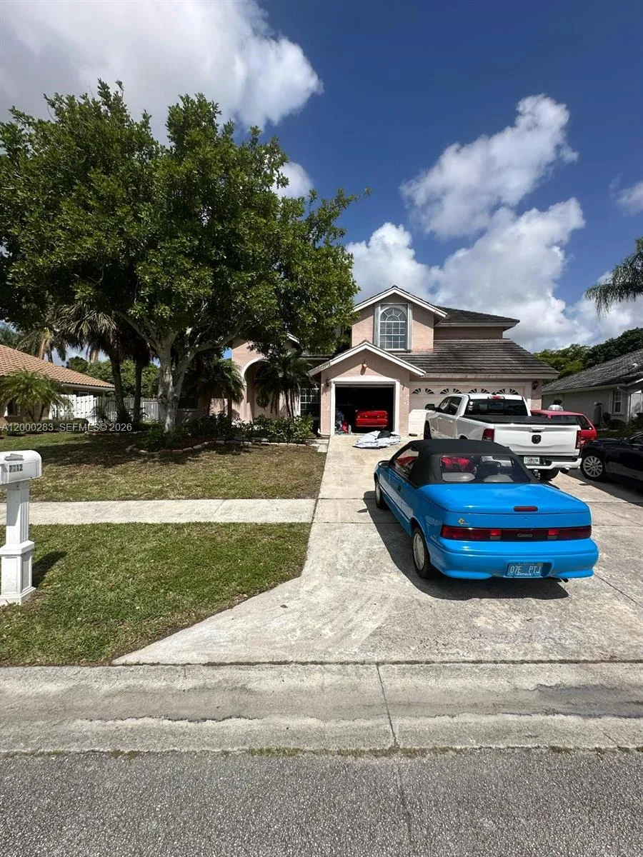7712 Forestay Dr, Lake Worth FL 33467