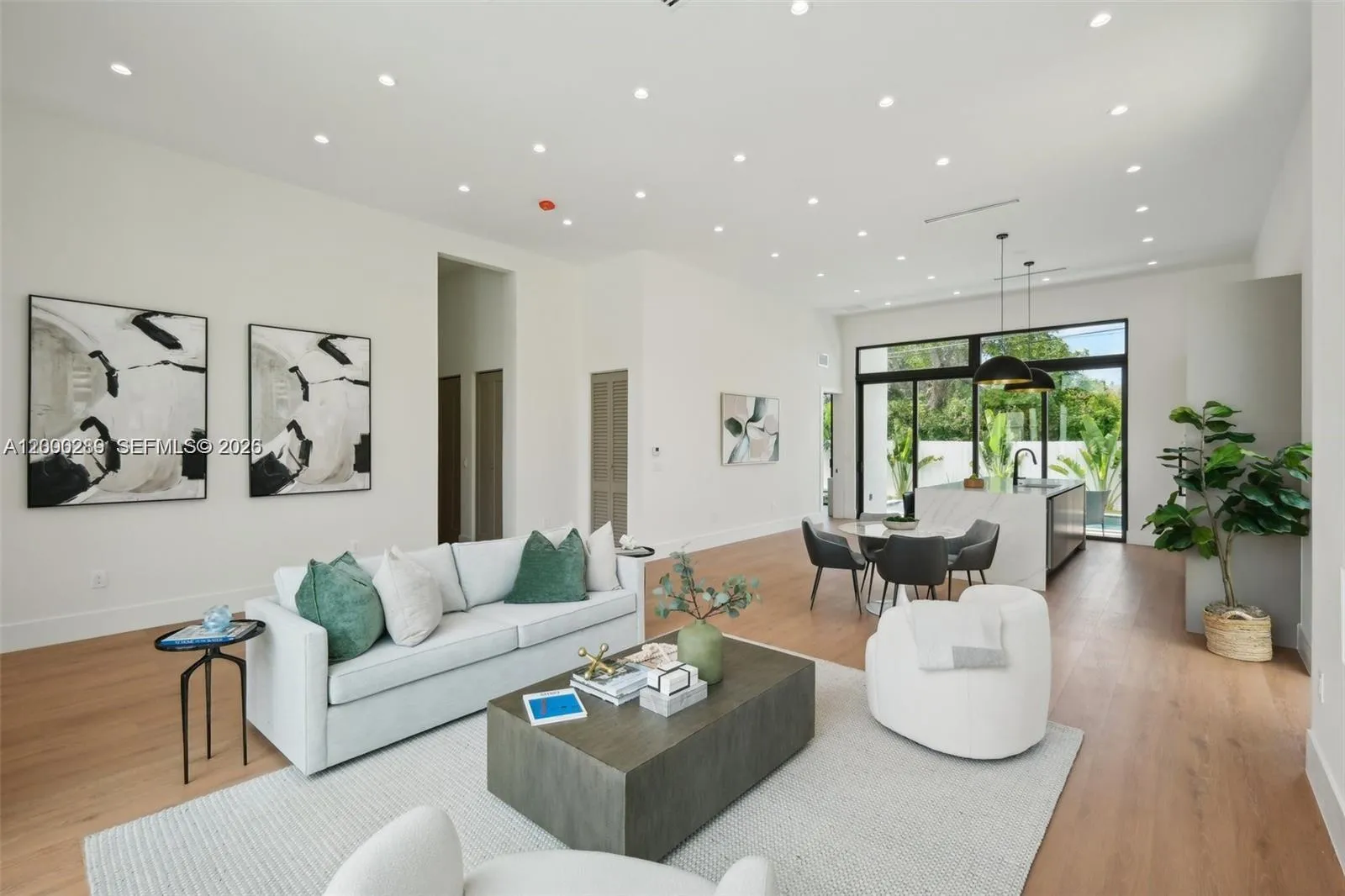 510 NW 50th St, Miami FL 33127