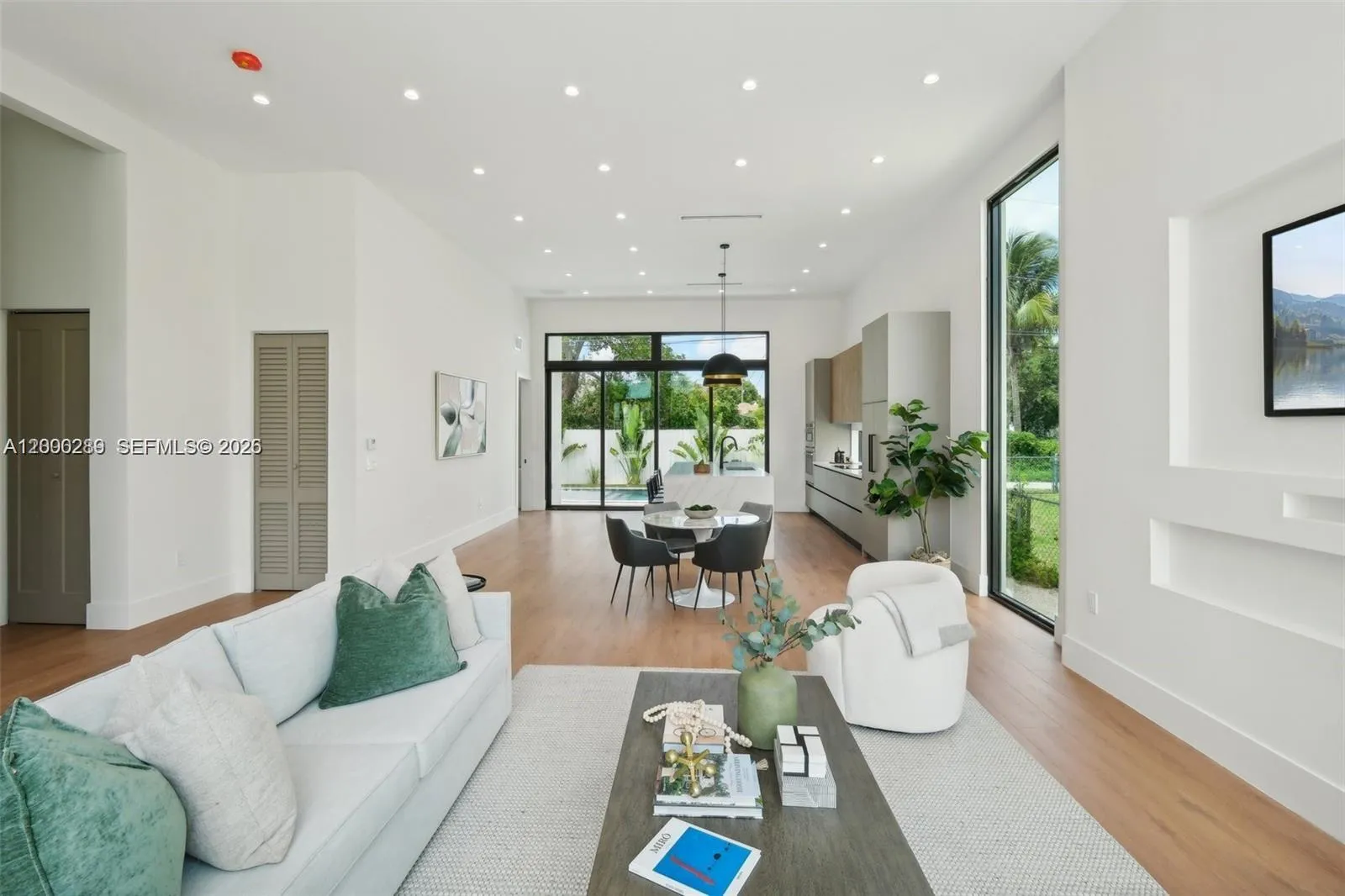 510 NW 50th St, Miami FL 33127