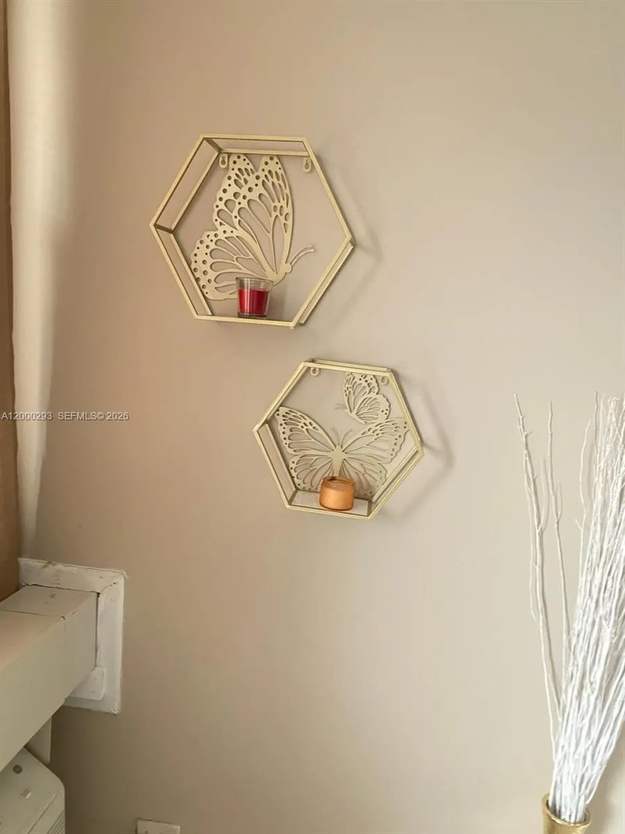 2701 Riverside Dr # B, Coral Springs FL 33065