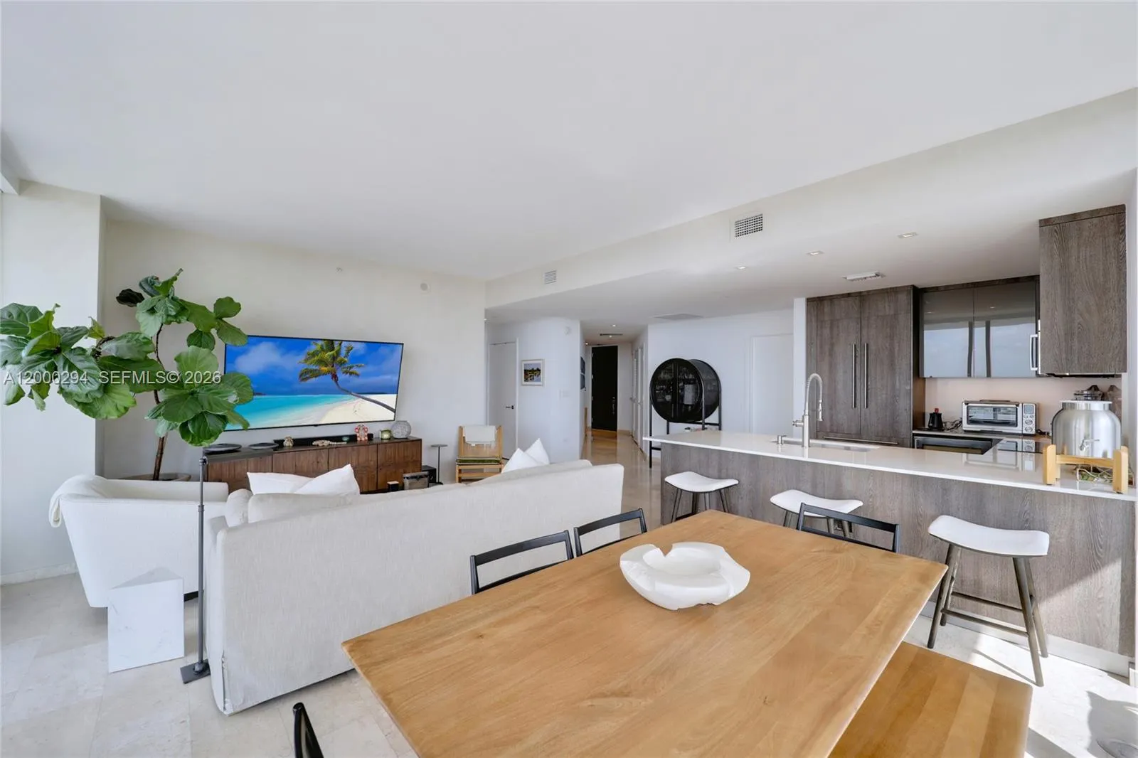 88 SW 7th St # 2602, Miami FL 33130