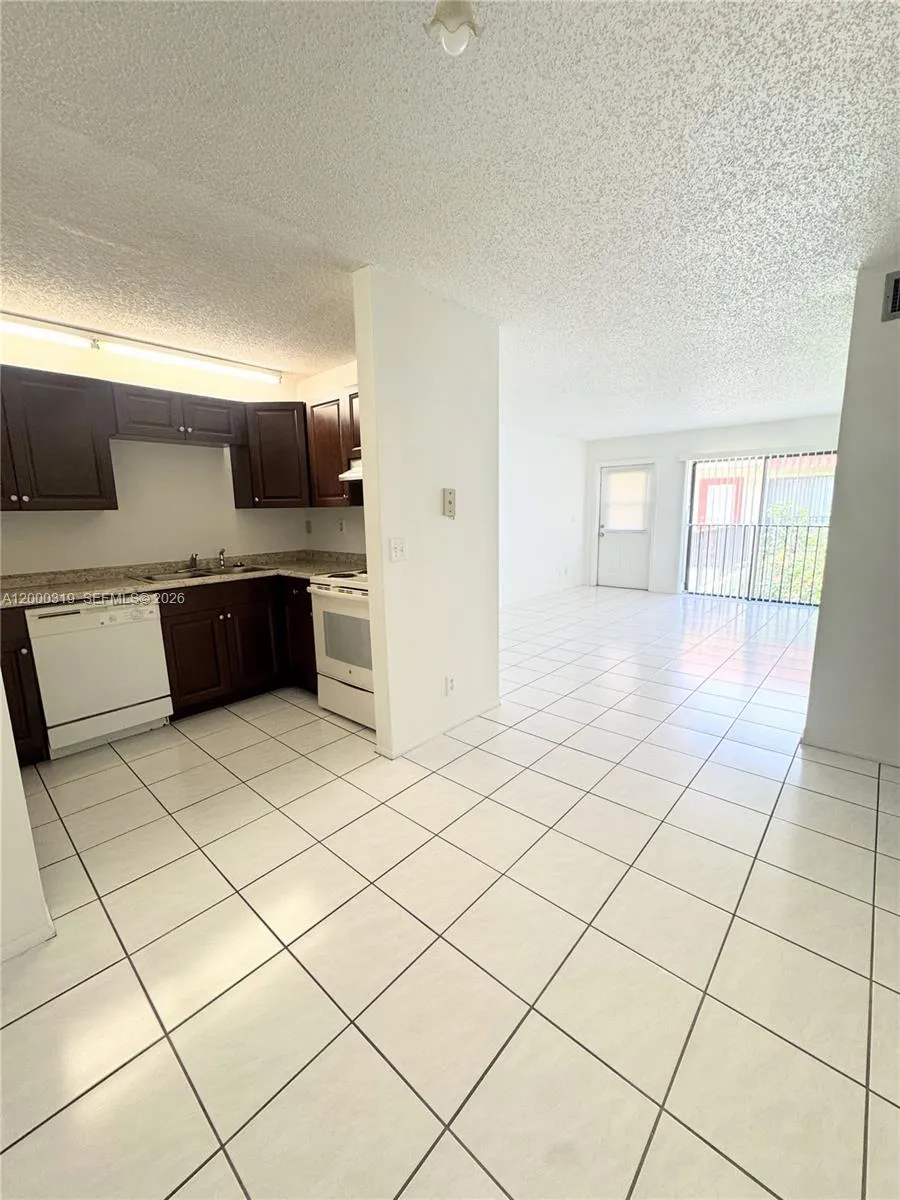 11352 Royal Palm Blvd # 11352, Coral Springs FL 33065