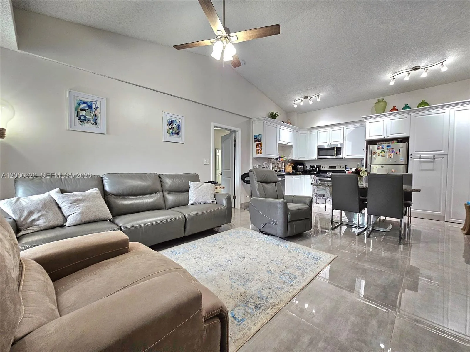 841 Lyons Rd # 24205, Coconut Creek FL 33063