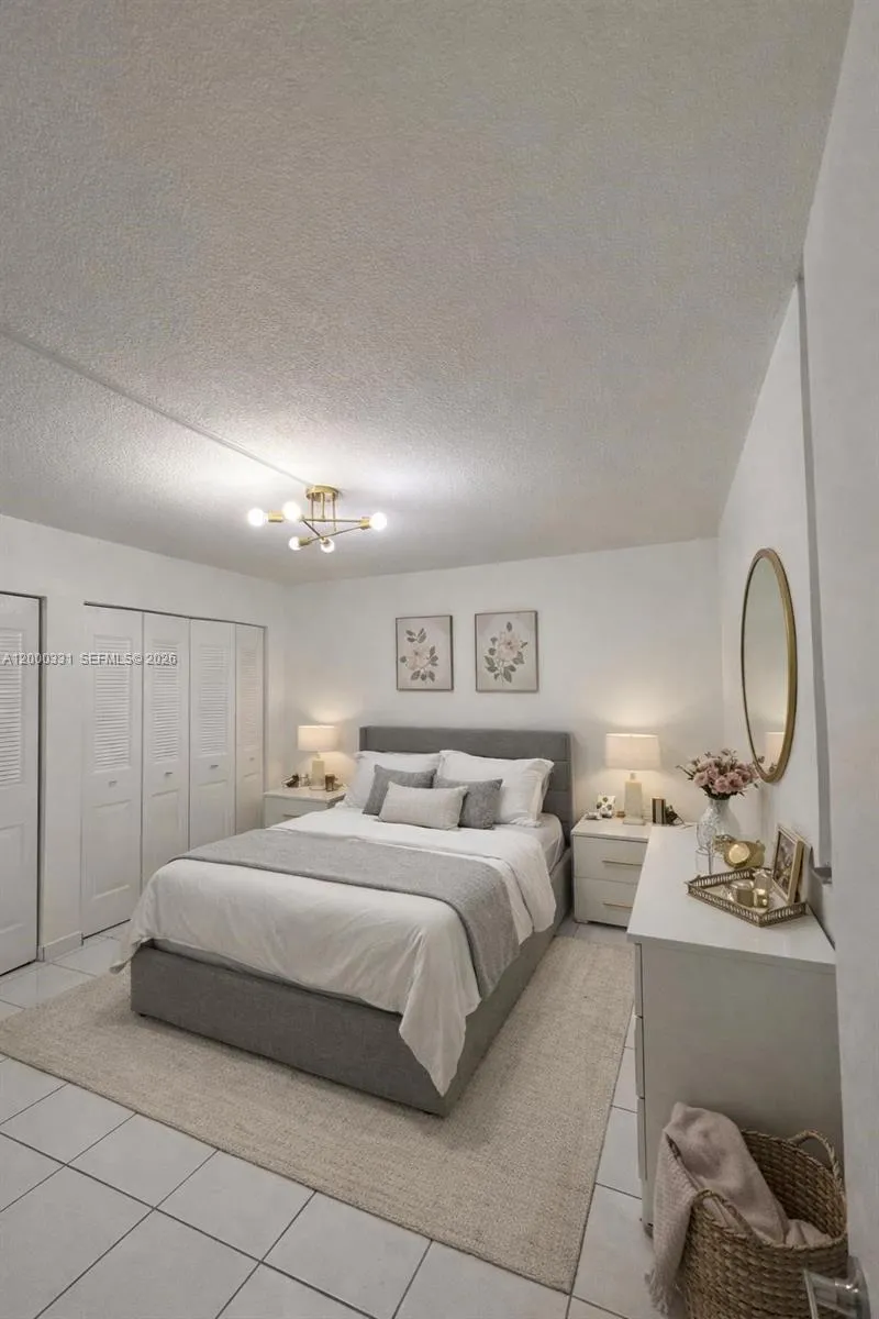 9400 W Flagler St # 309, Miami FL 33174