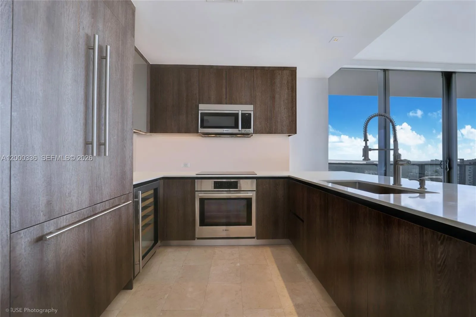 88 SW 7th St # 2602, Miami FL 33130