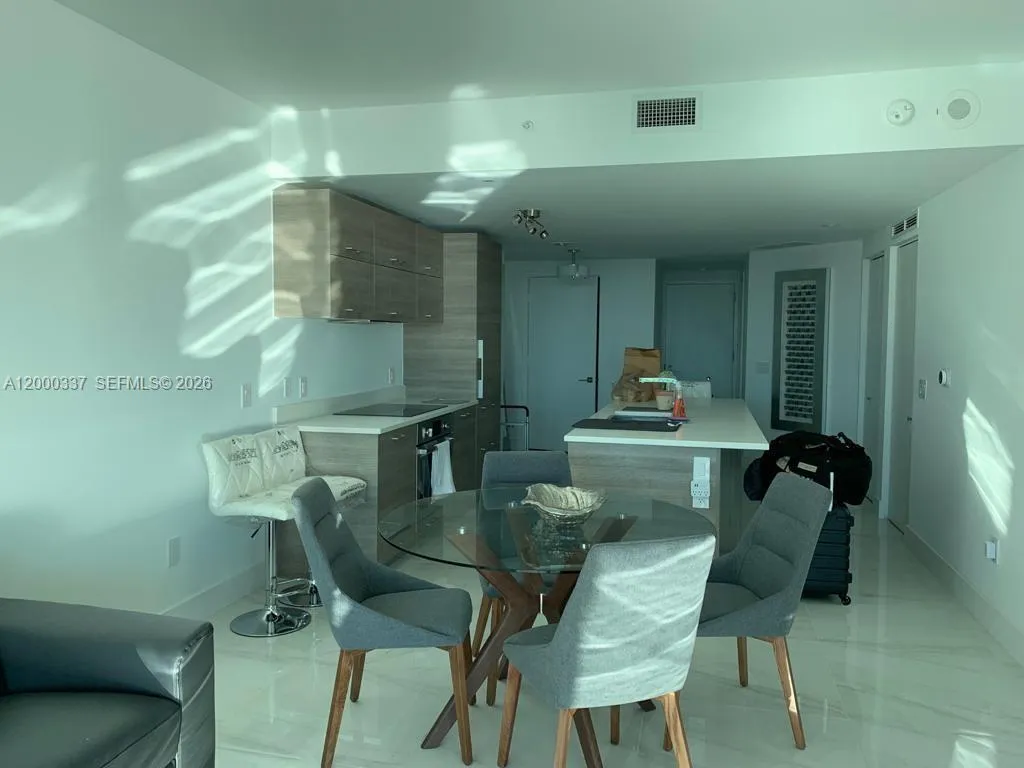 650 NE 32 St # 705, Miami FL 33137