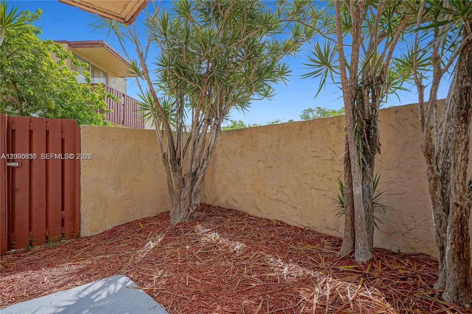 20107 SW 123rd Dr, Miami FL 33177