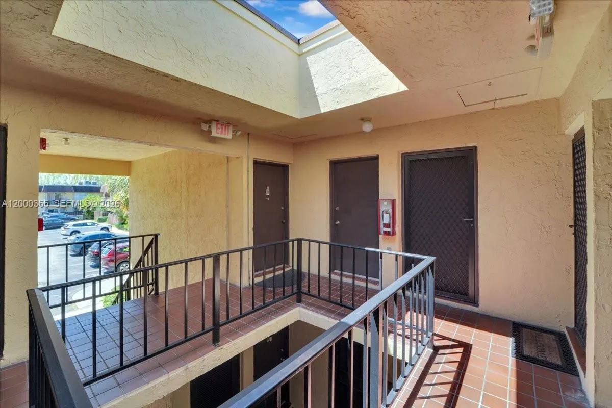 9009 SW 138th St # 2, Miami FL 33176
