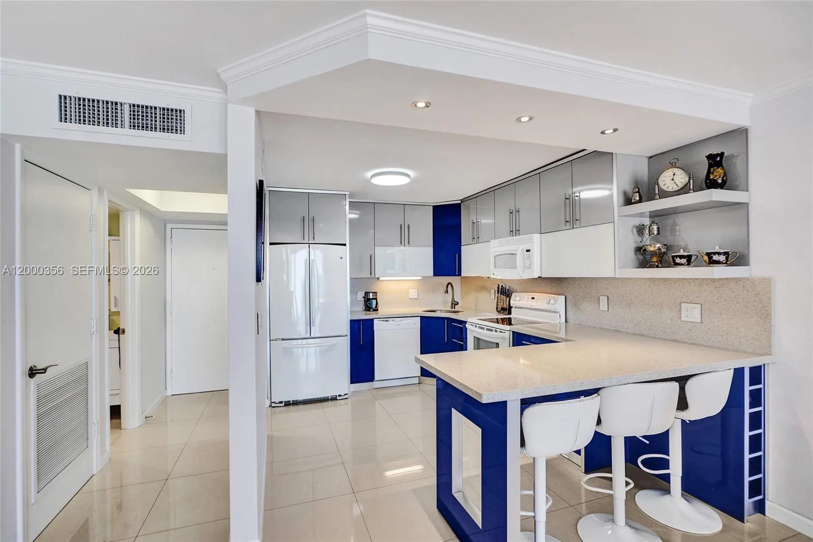 2401 S Ocean Dr, Hollywood FL 33019