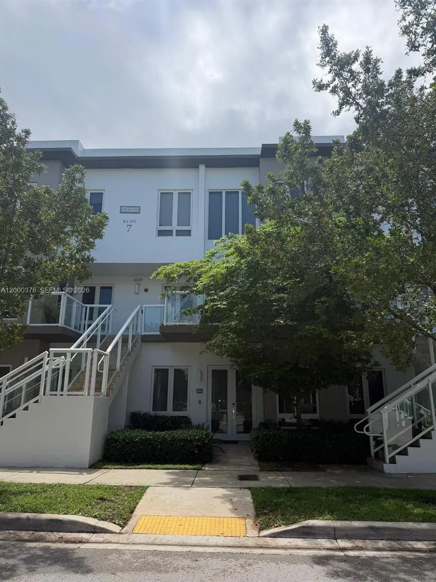 10220 NW 63rd Ter # 106, Doral FL 33178