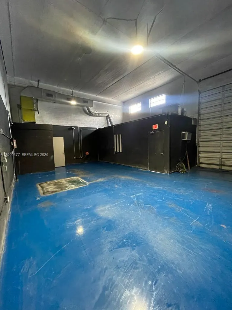 8349 NW 64th St # 8, Medley FL 33166