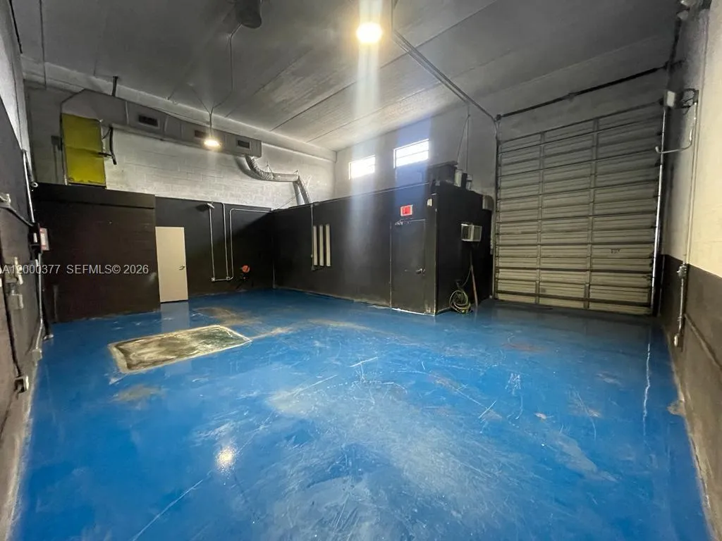 8349 NW 64th St # 8, Medley FL 33166