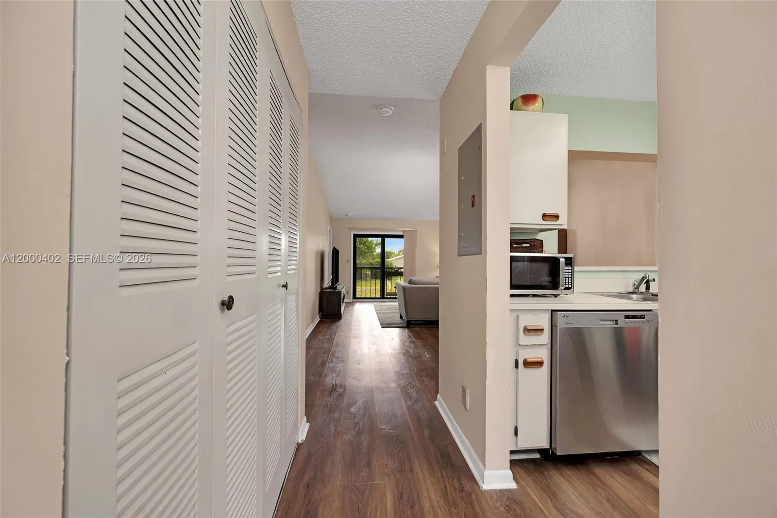 9449 Boca Cove Cir # 911, Boca Raton FL 33428