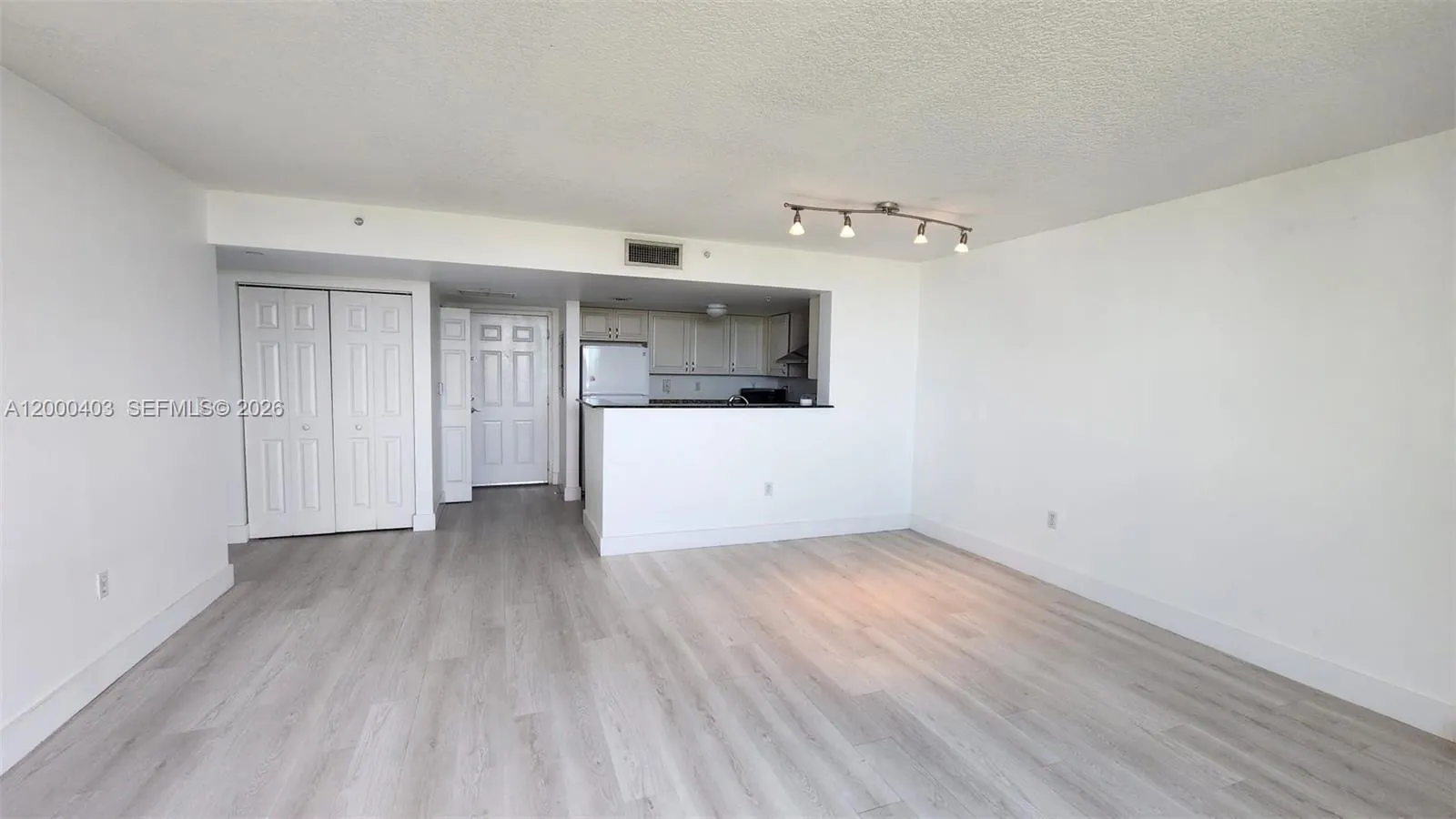 3000 Coral Way # 713, Miami FL 33145