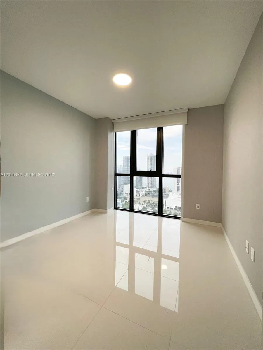 1600 NE 1st Ave # 3106, Miami FL 33132