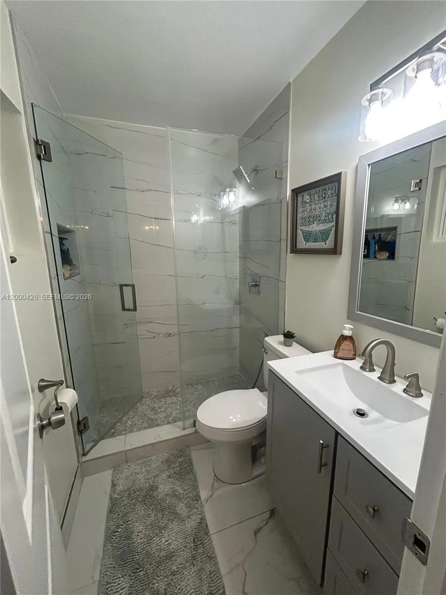 400 N 60th Way # a, Hollywood FL 33024