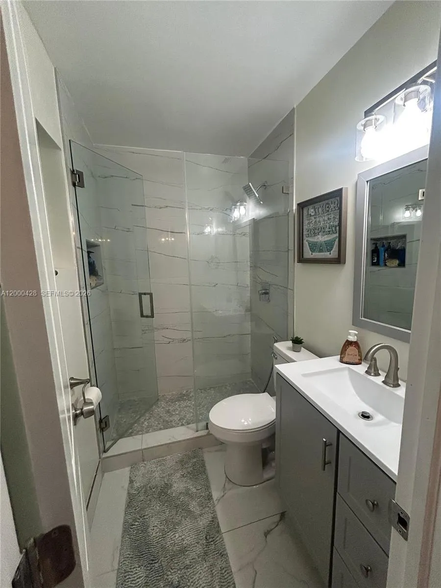 400 N 60th Way # a, Hollywood FL 33024