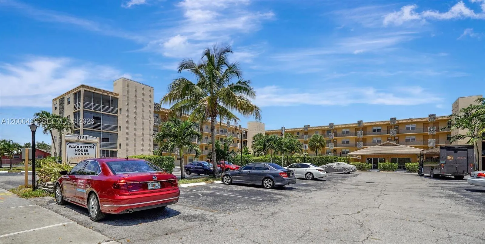 2145 Pierce St # 326, Hollywood FL 33020
