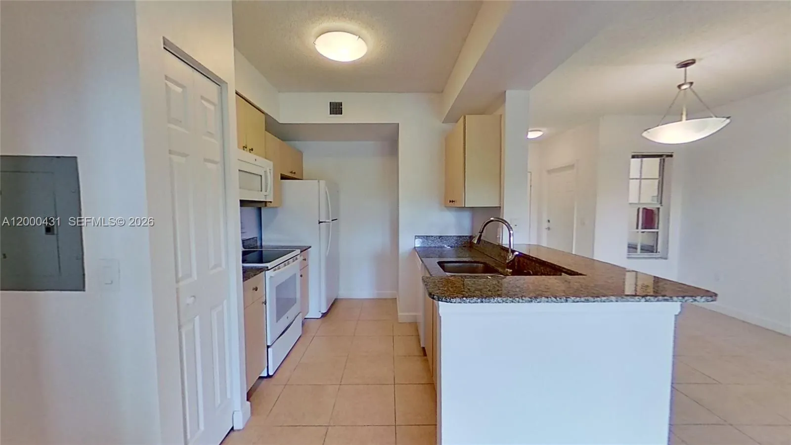 2493 Centergate Dr # 103, Miramar FL 33025