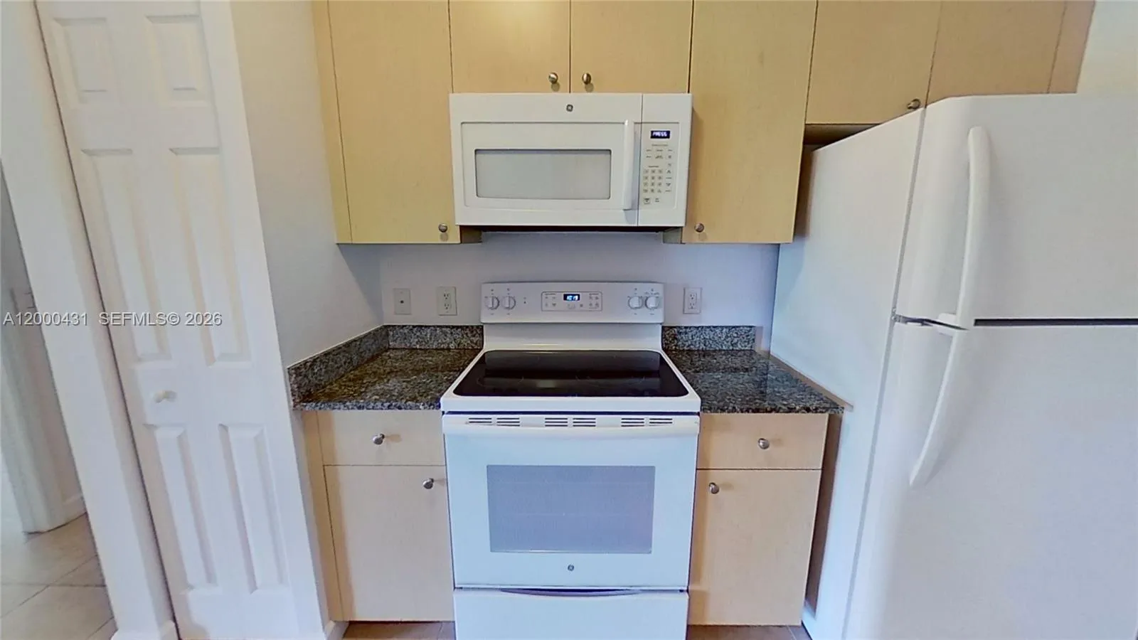 2493 Centergate Dr # 103, Miramar FL 33025