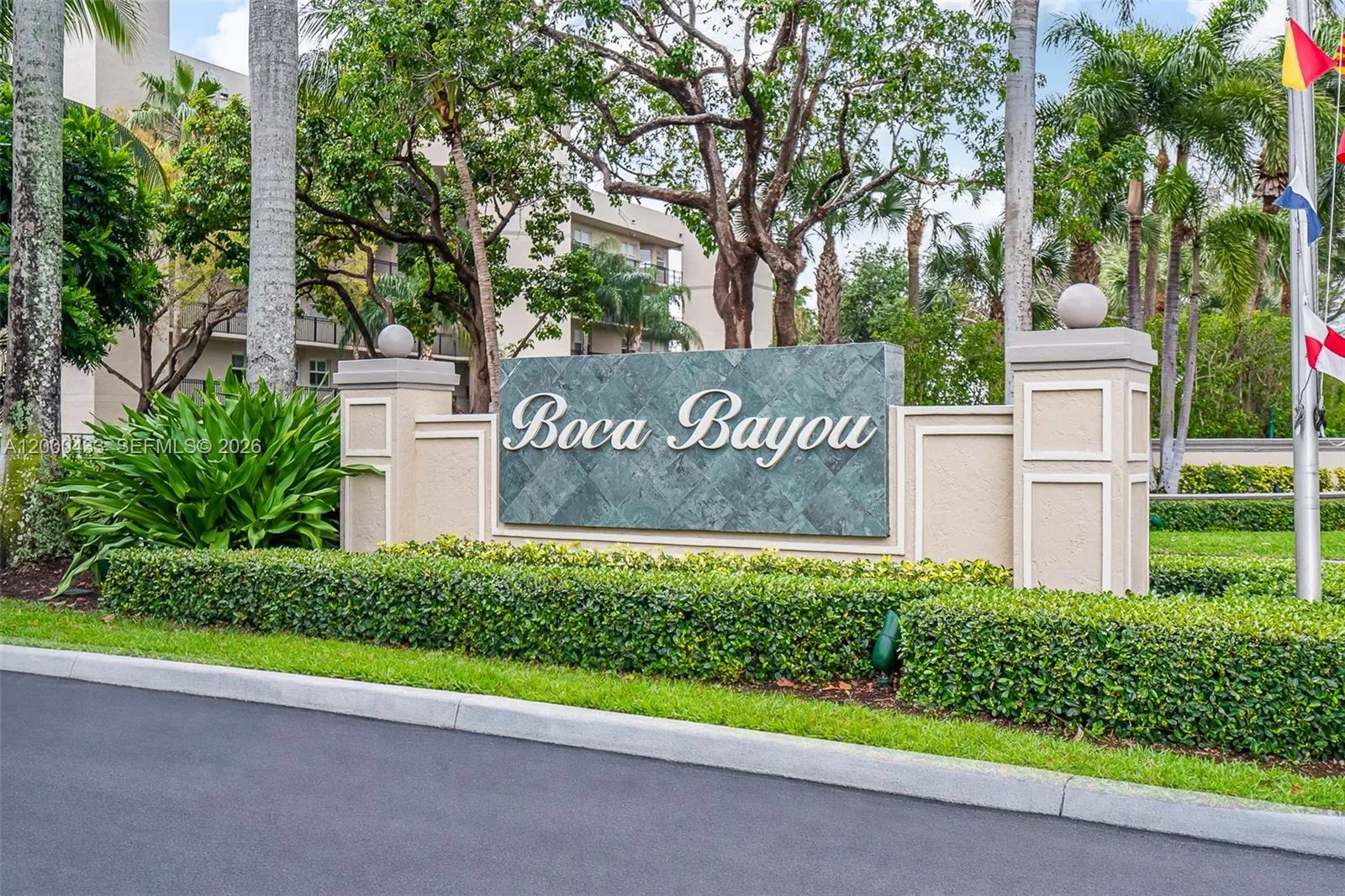 16 Royal Palm Way # 205, Boca Raton FL 33432