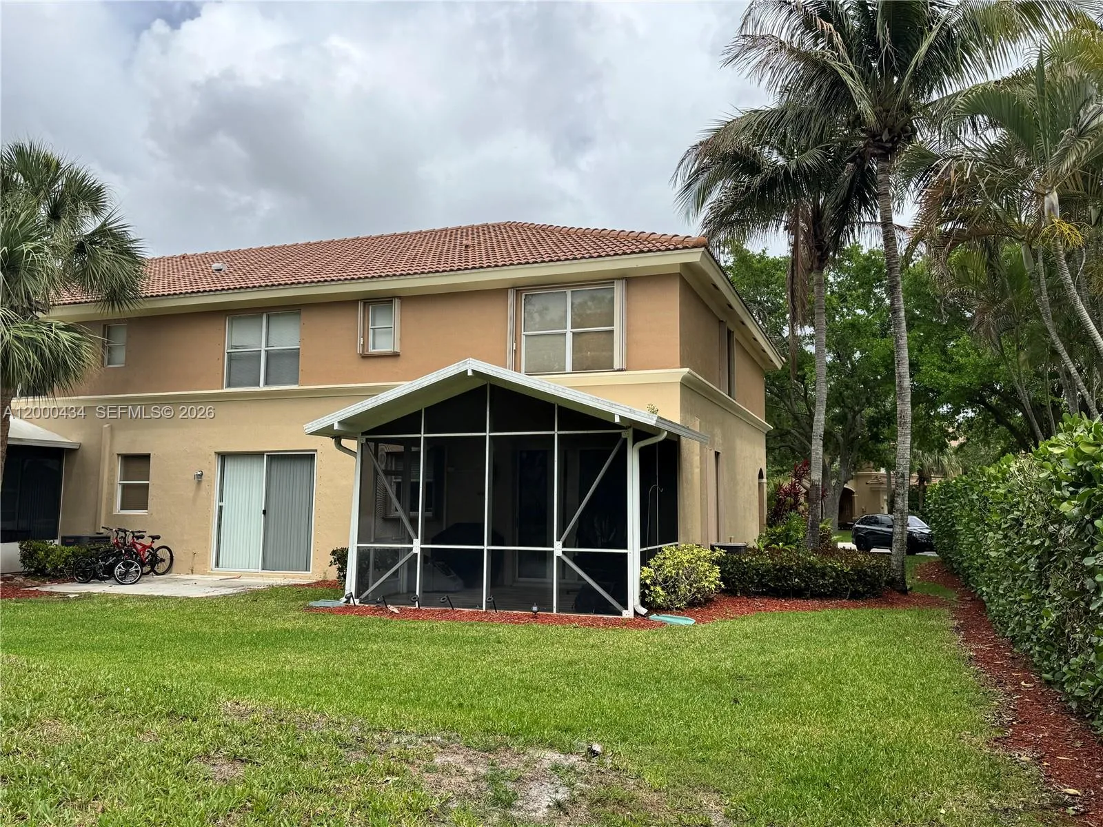 435 Rainbow Springs Ter, Royal Palm Beach FL 33411