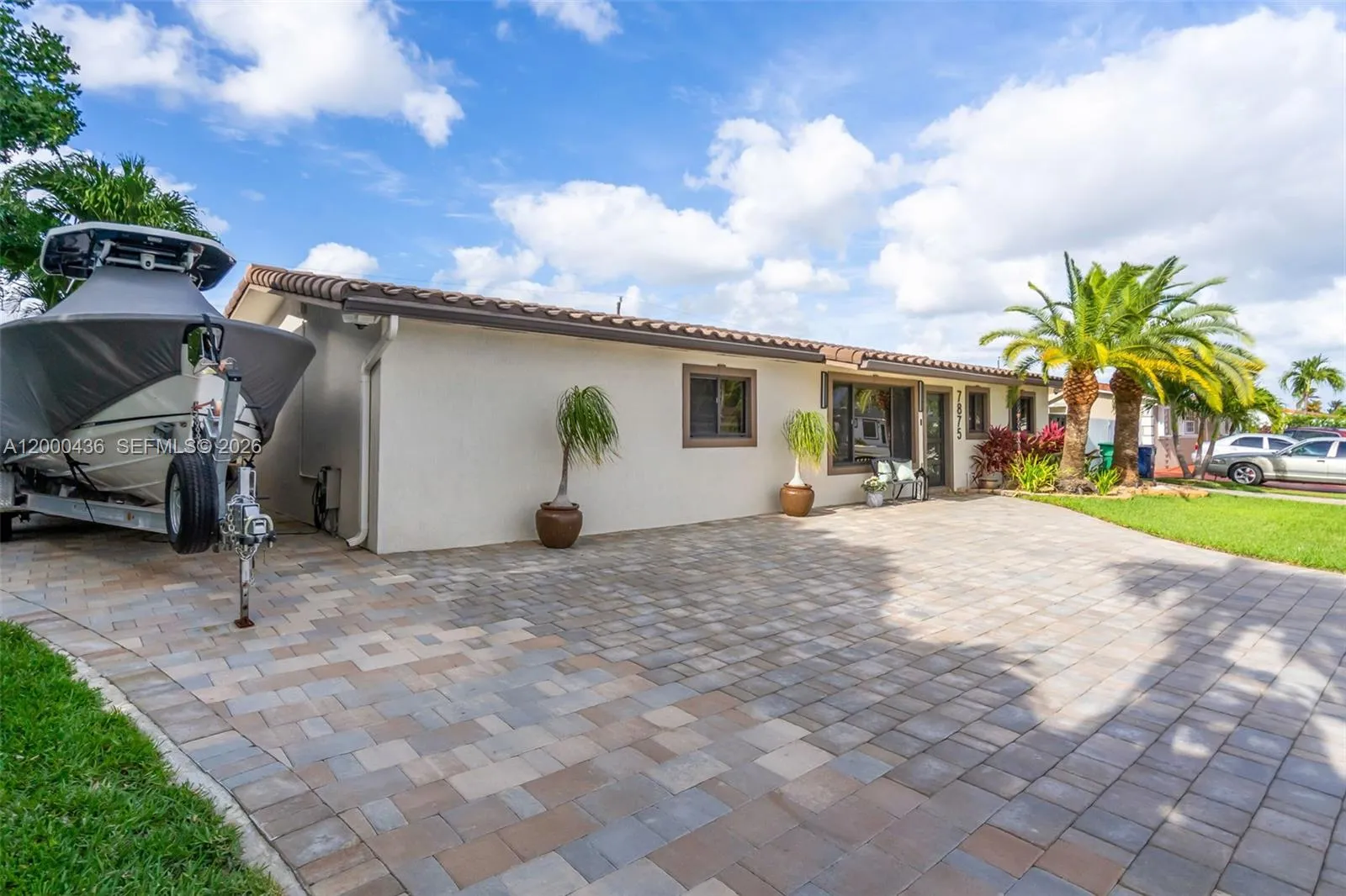 7875 NW 174th Ter, Hialeah FL 33015