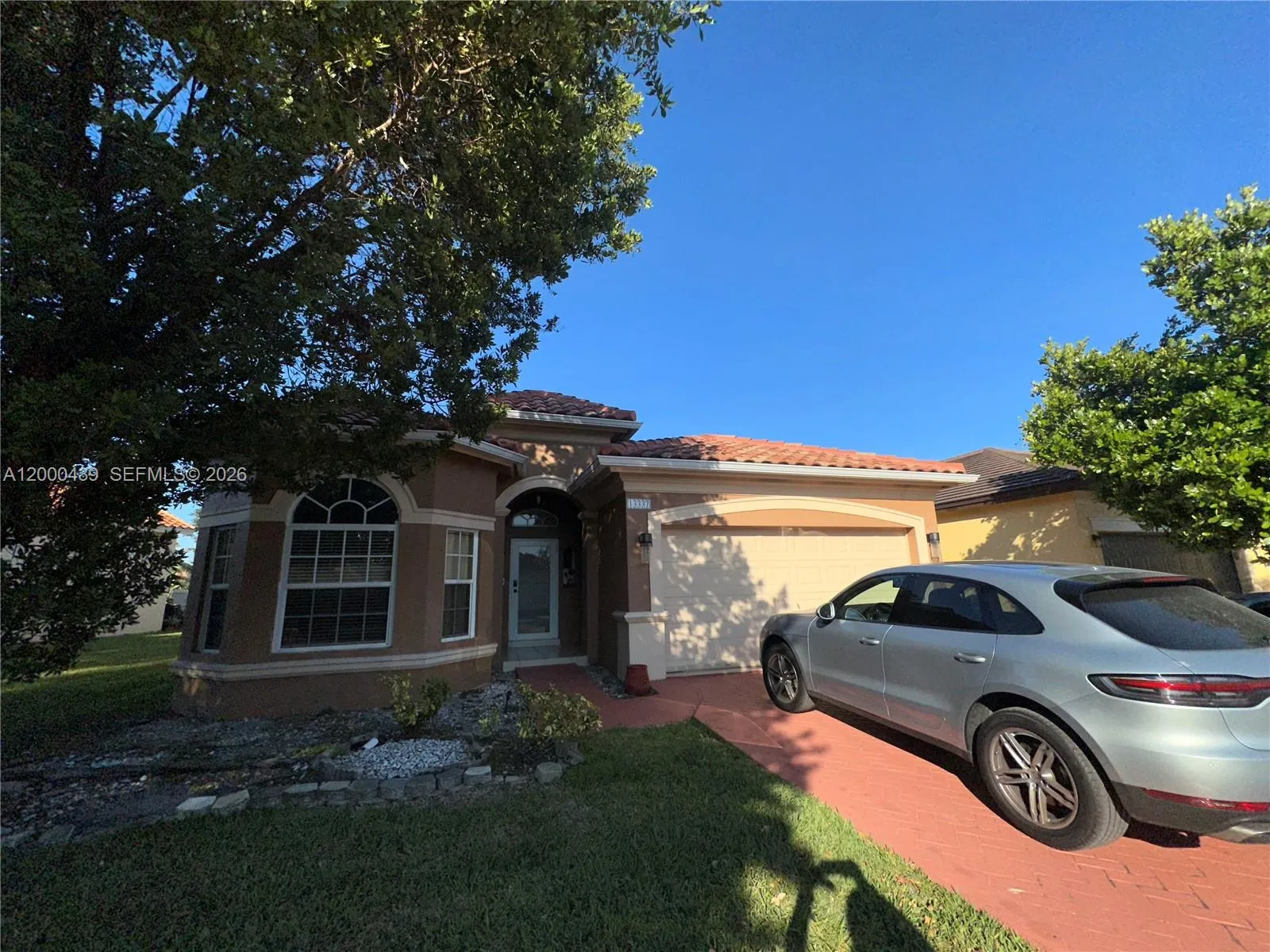 13337 SW 52nd St, Miramar FL 33027