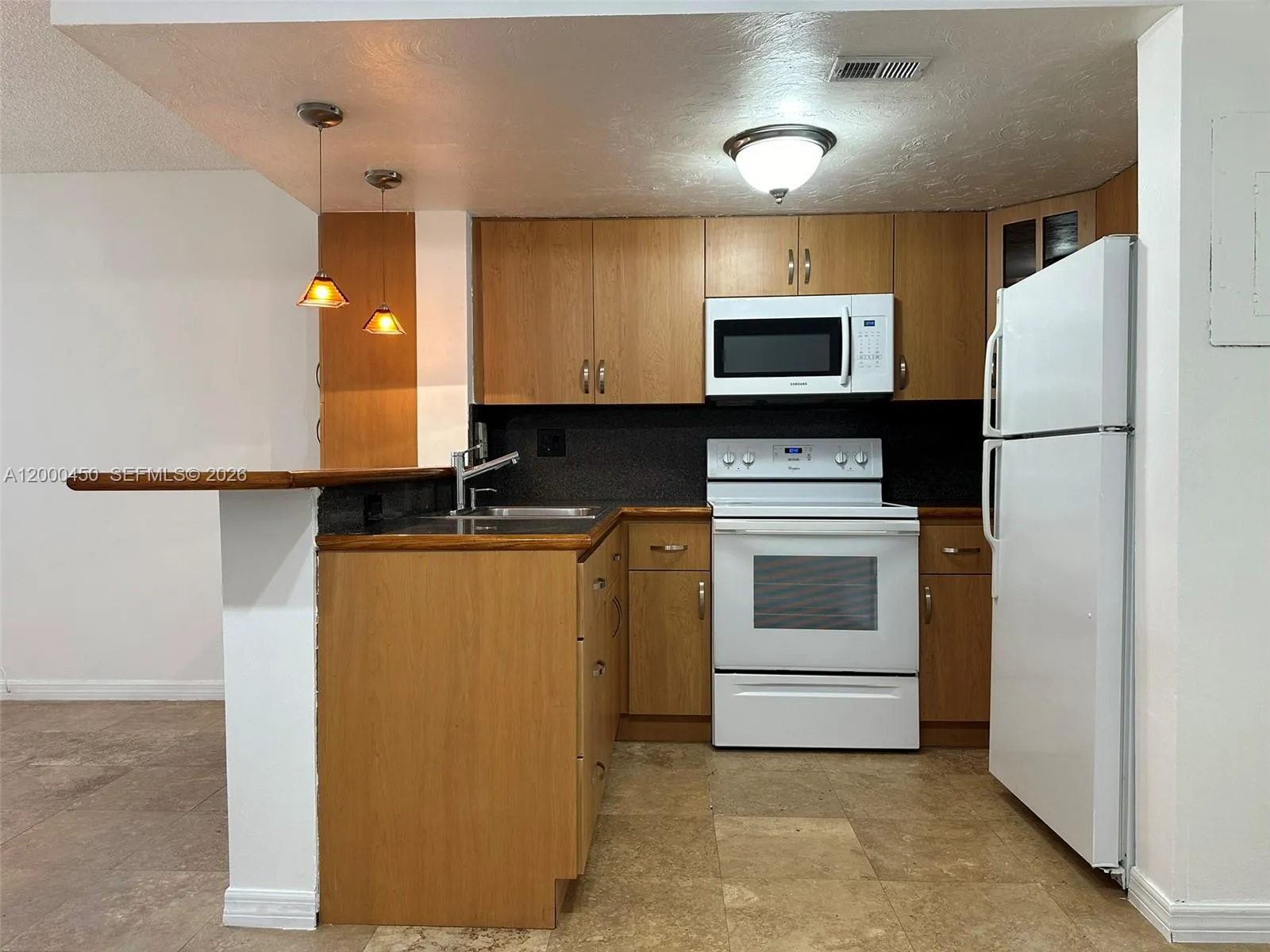 8675 NW 5th Ter # 103, Miami FL 33126