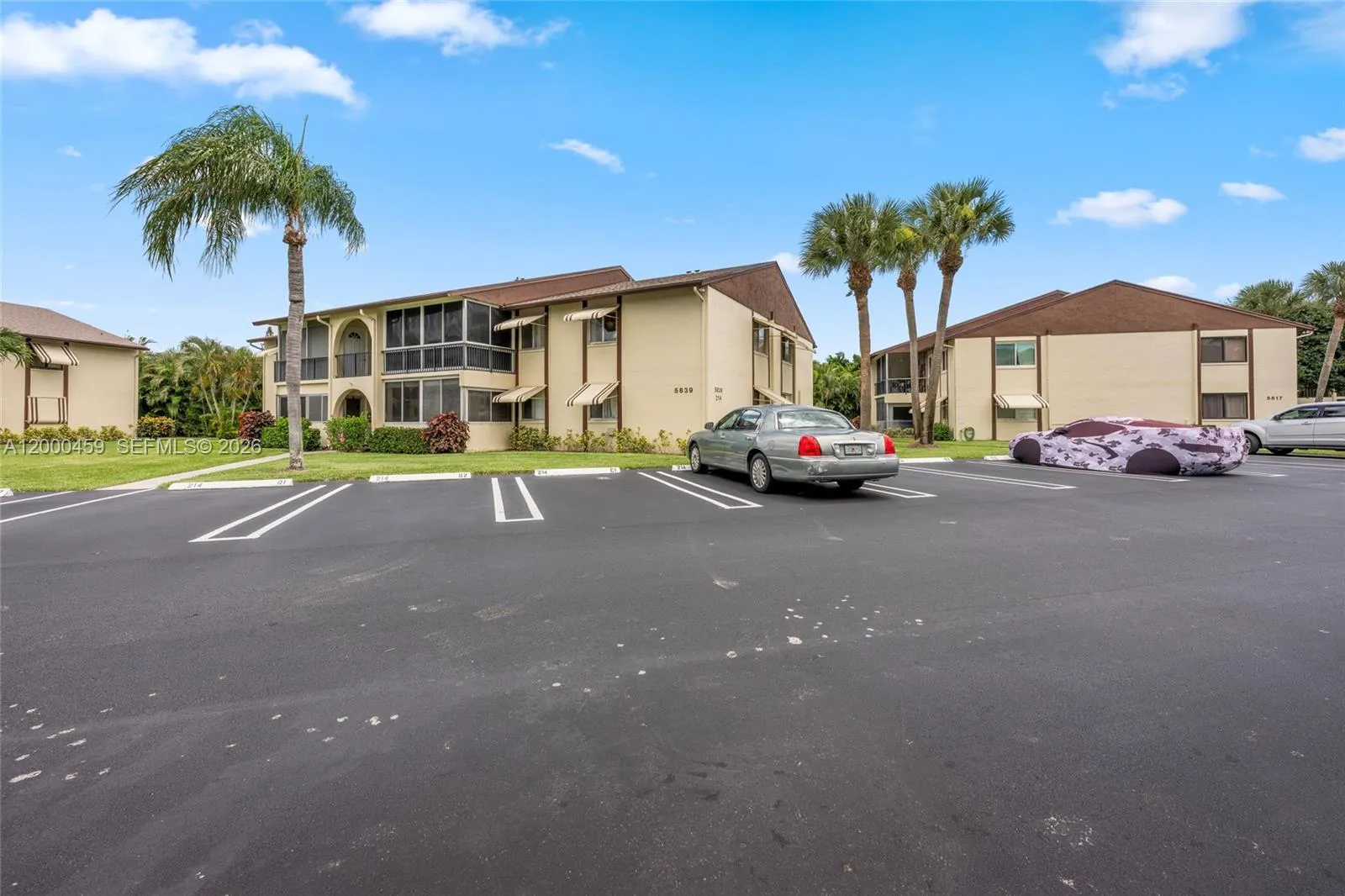 5839 La Pinata Blvd # 2, Green Acres FL 33463
