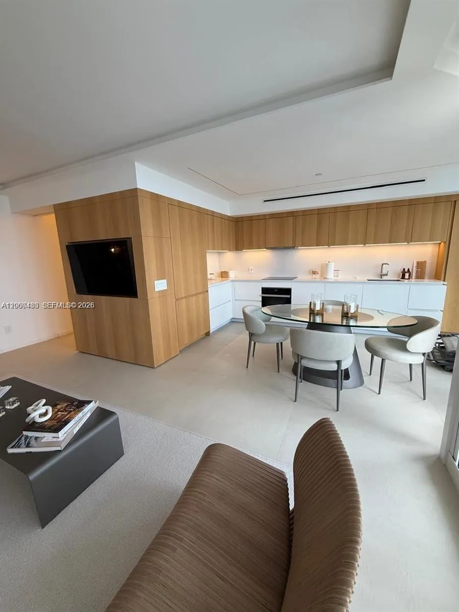 4775 Collins Ave # 3706, Miami Beach FL 33140