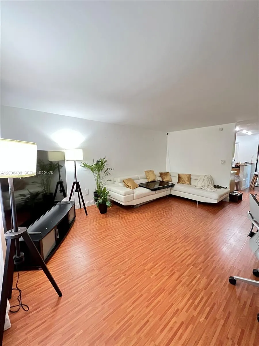 10370 SW 220th St # 202, Cutler Bay FL 33190