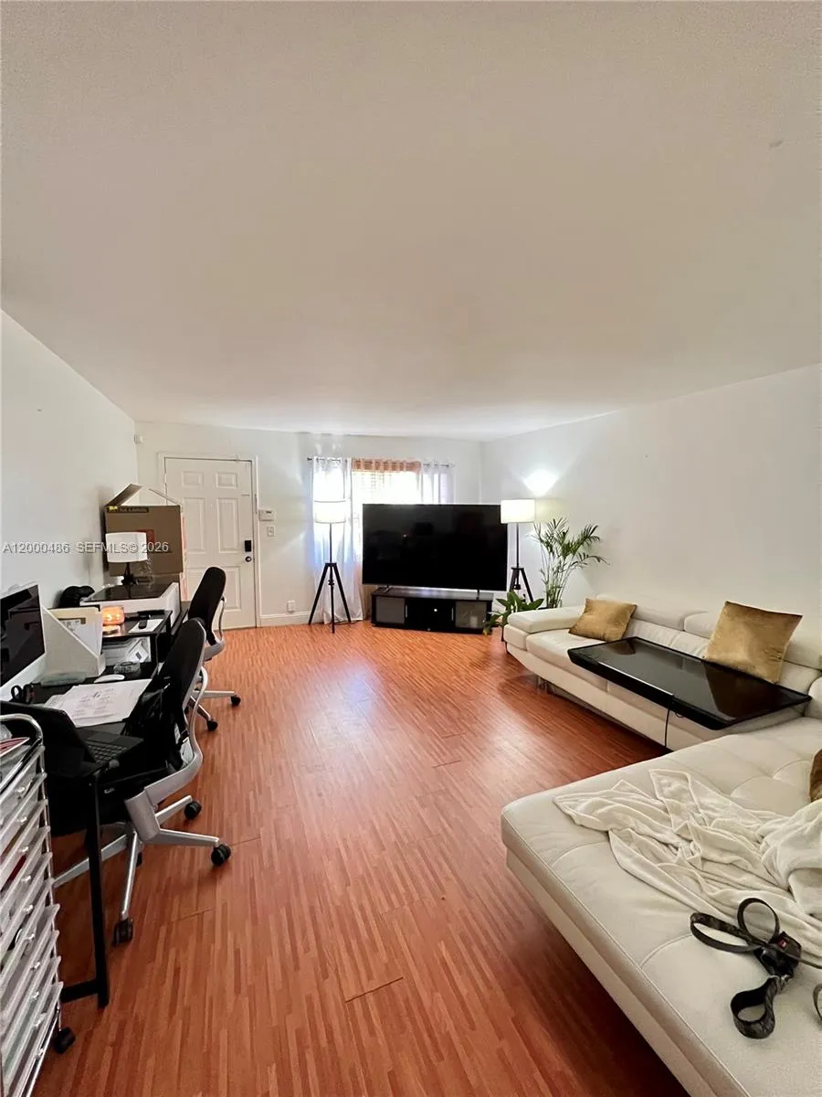 10370 SW 220th St # 202, Cutler Bay FL 33190