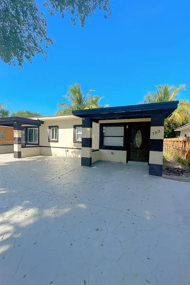 783 NW 96th St # 783, Miami FL 33150