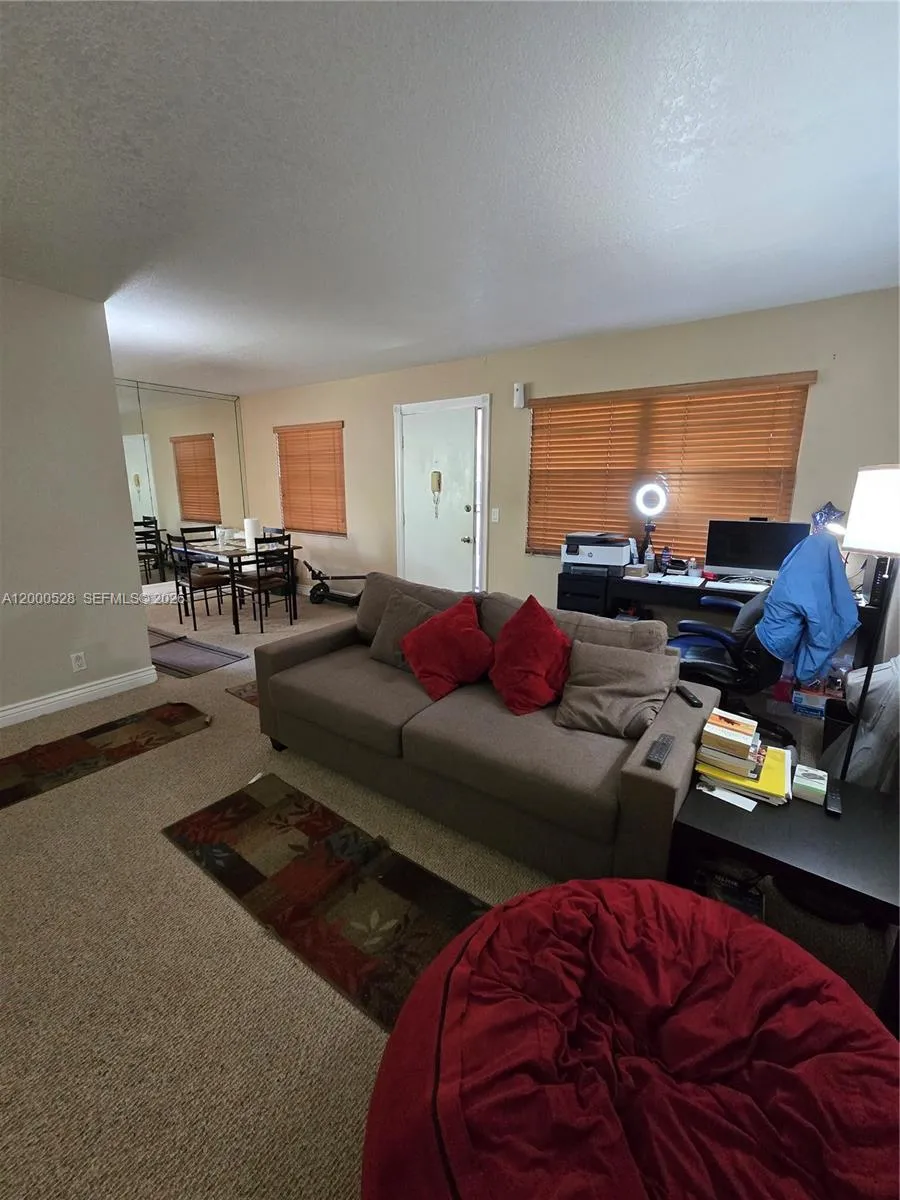 13500 SW 1st St # 204U, Pembroke Pines FL 33027