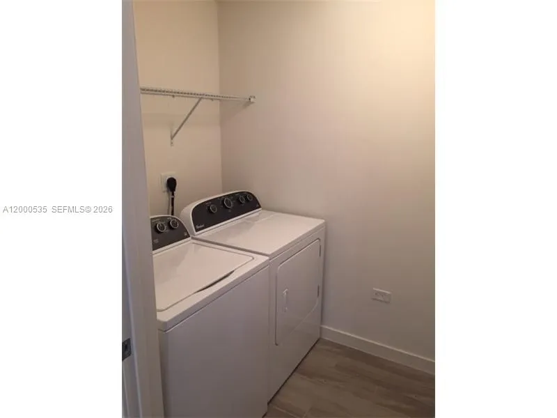 999 SW 1STREET # 1515, Miami FL 33130