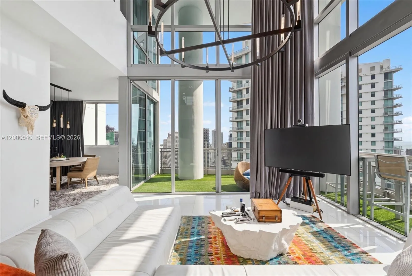 90 SW 3rd St # 12, Miami FL 33130