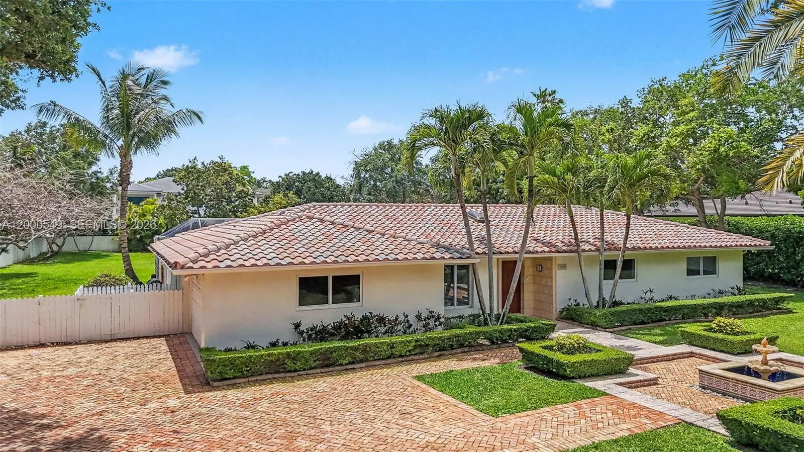 7230 SW 104th St, Pinecrest FL 33156